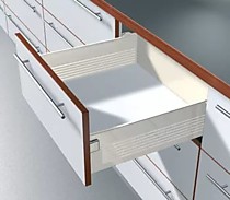 Выдвижные ящики Metabox фирмы Blum